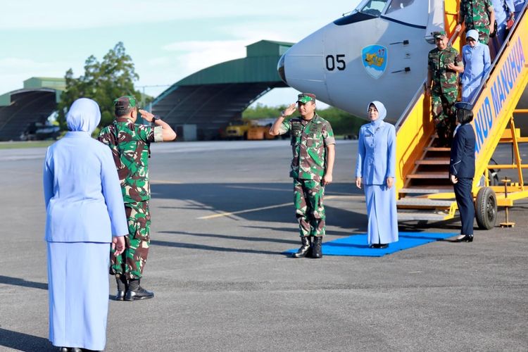 KSAU Tinjau Kesiapan Operasional Pesawat CN-235 di Biak Numfor